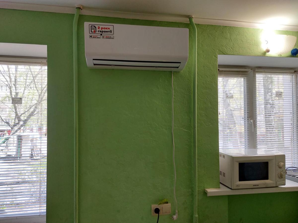 Министудия, В Которой Есть Абсолютно Всё Tjernihiv Eksteriør billede